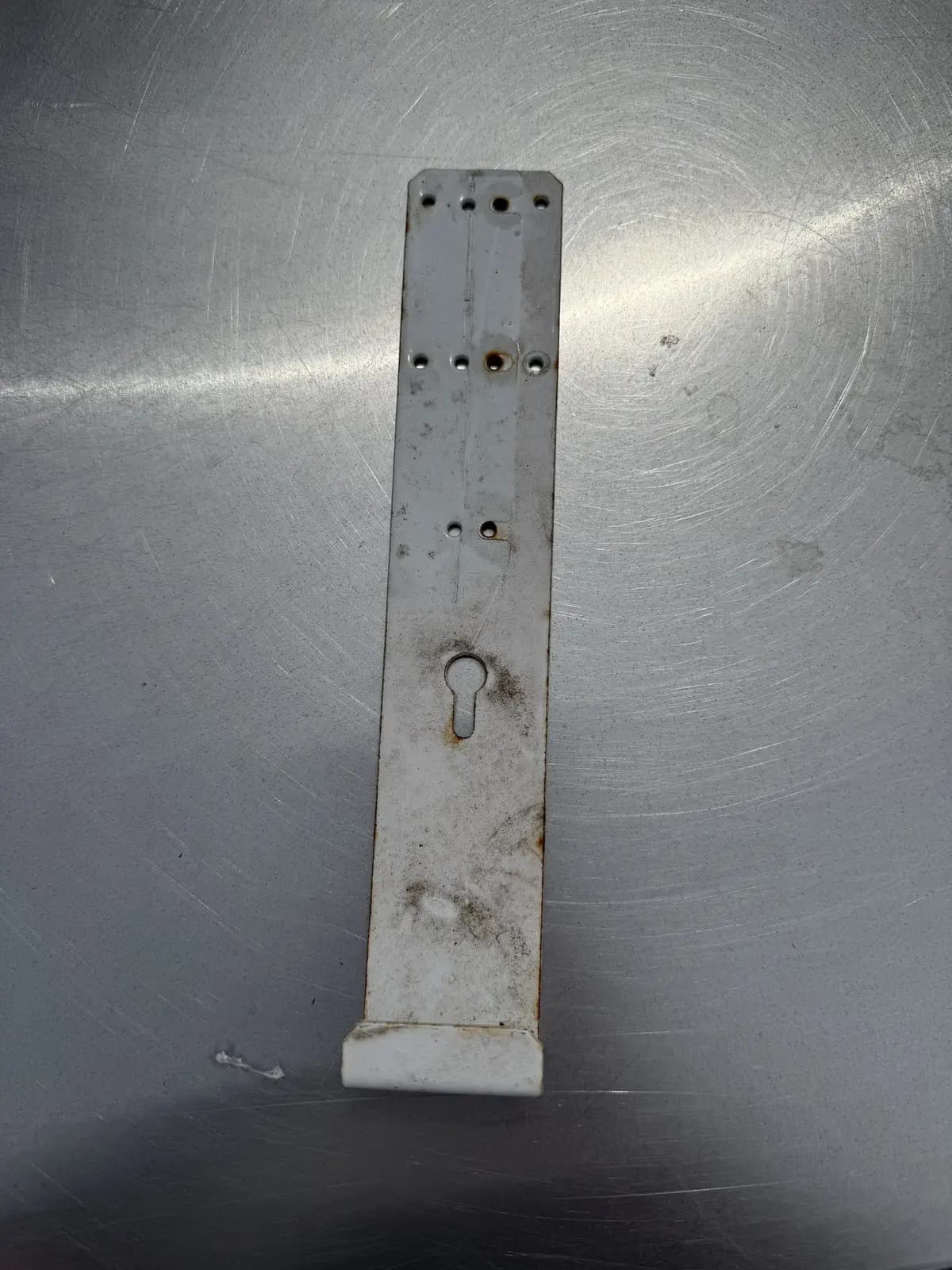 White Steel LED Driver Mounting Brackets - Lot of 100 (Lot 1 of 5) | Chesterton, IN