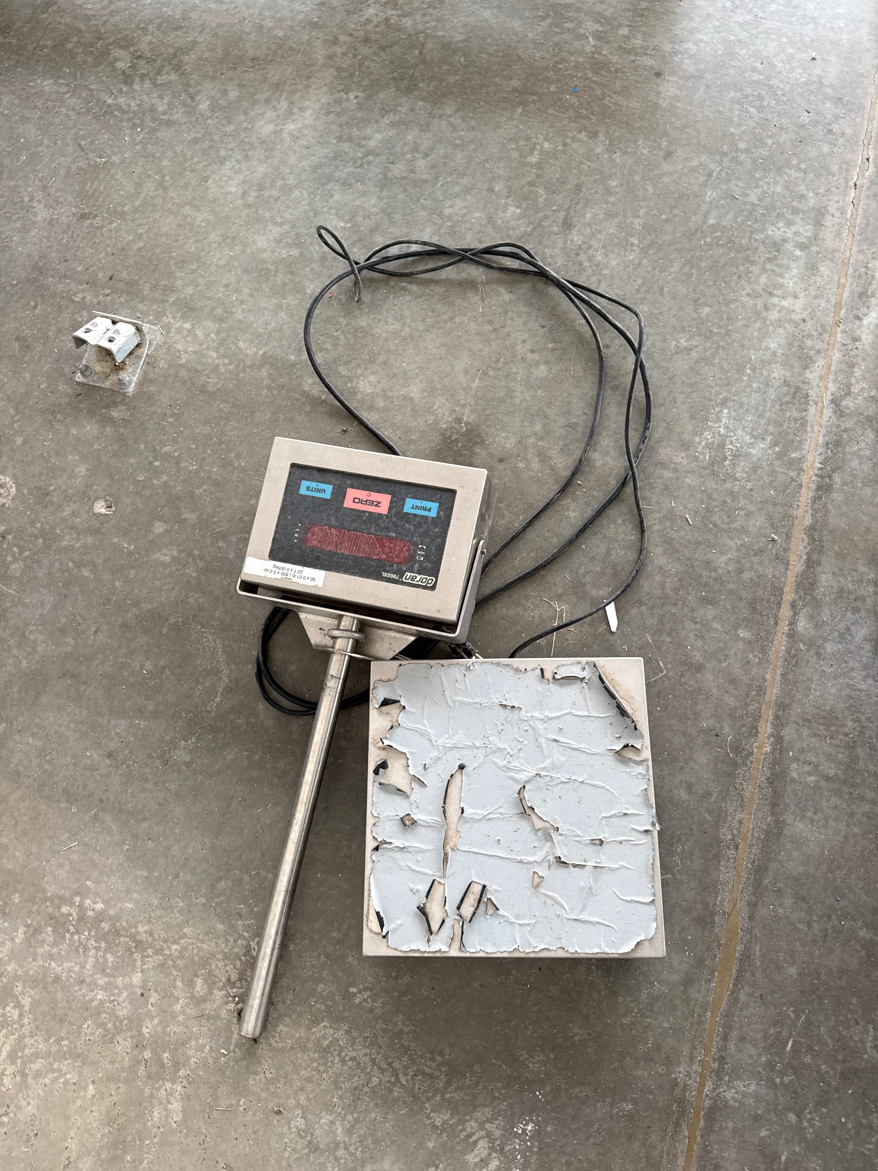 Doran 7000XL Stainless Steel Digital Bench Scale — 50 x 0.01 lb (As-Is)