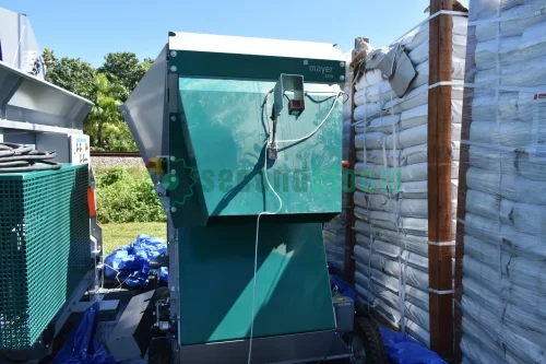 Used Mayer Soil Hopper EB 2019: Compact, Mobile, and Versatile for Advanced Horticulture Needs - Located in Southeast Florida - Image 3