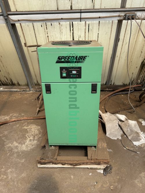 speedaire-air-dryer-55ey10-refrigerated-industrial