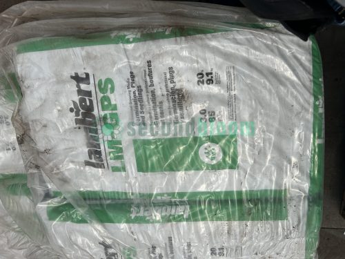 Side view of the Lambert LM-GPS Germination and Plug Seedling Media bags on pallets, highlighting their packaging and size.