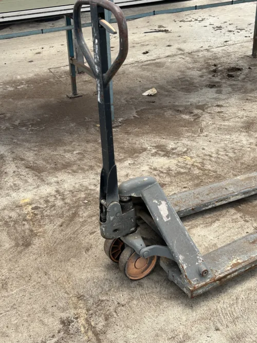 Used pallet jack in good condition