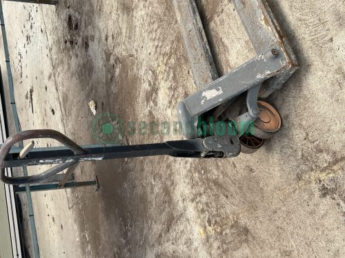 Used pallet jack in good condition