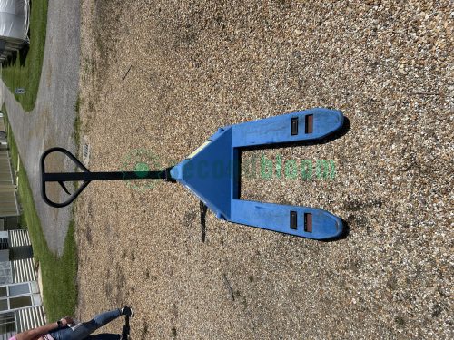 Used Global Nou Trial pallet jack in good condition