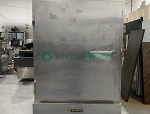 Front view of Traulsen 100lb Stainless Steel Blast Chiller, Model RBC 100-ZKR02