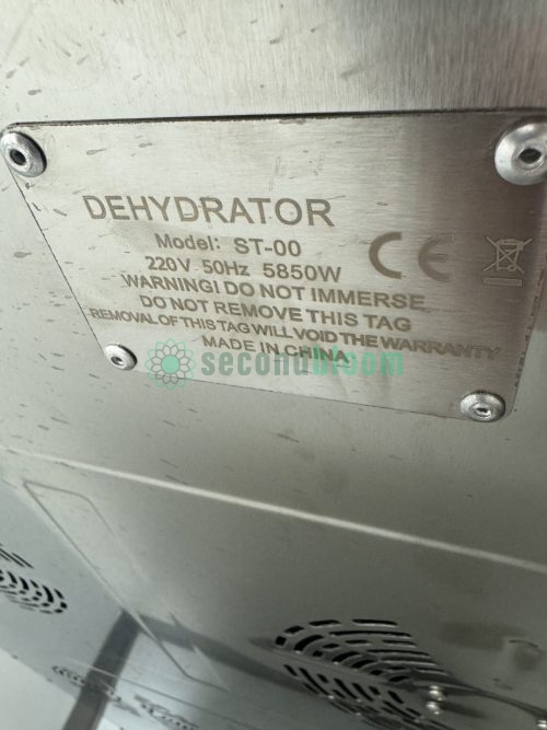 Model and specifications plate of Commercial Dehydrator ST-00.